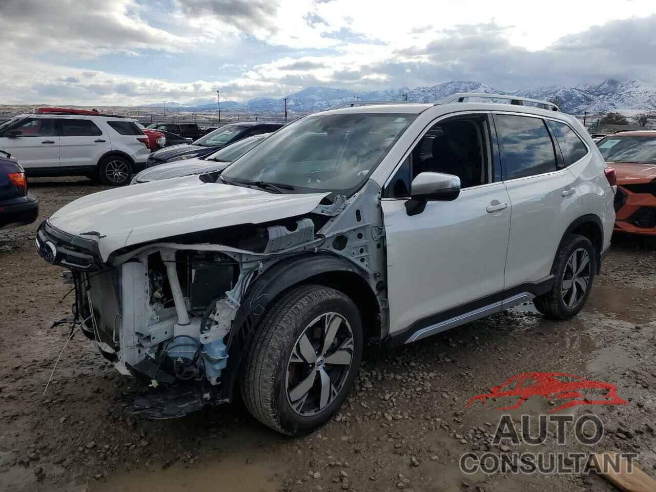 SUBARU FORESTER 2022 - JF2SKARC0NH470013