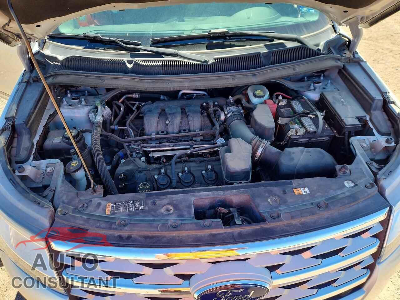 FORD EXPLORER 2019 - 1FM5K7D82KGB38265