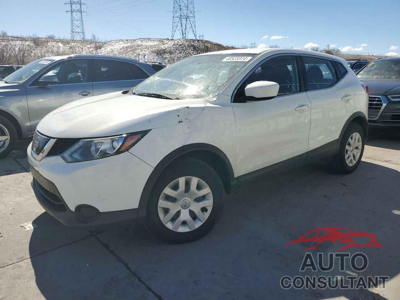 NISSAN ROGUE 2019 - JN1BJ1CR6KW316267