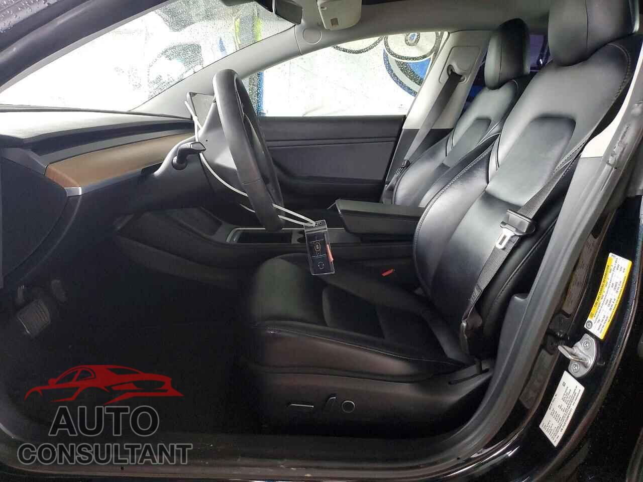 TESLA MODEL 3 2021 - 5YJ3E1EA6MF915111