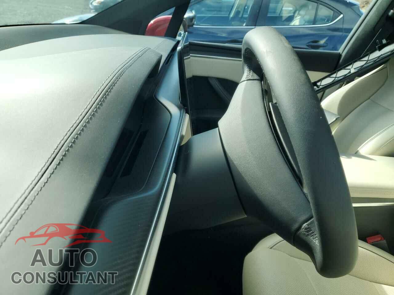 TESLA MODEL X 2024 - 7SAXCBE64RF438357