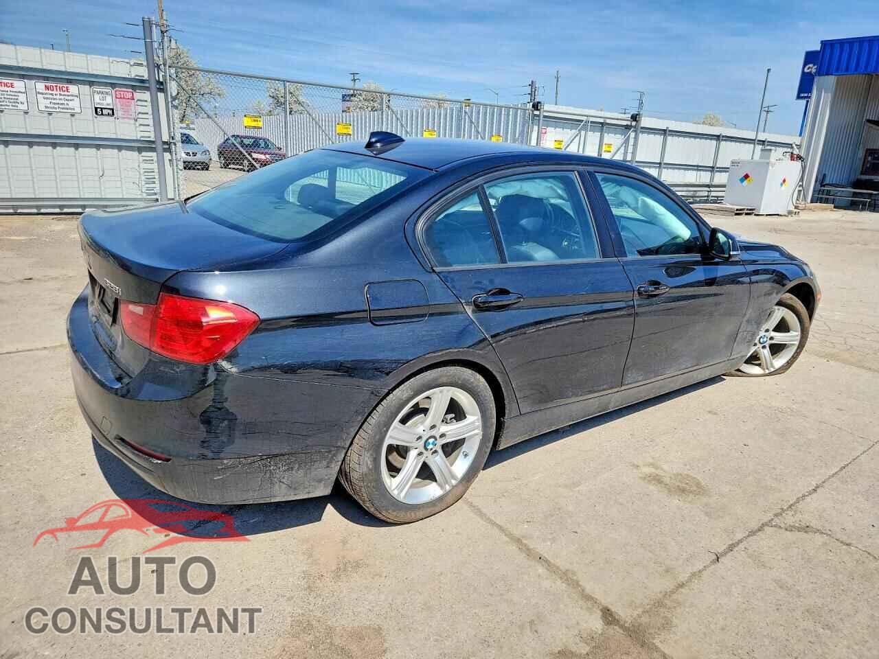BMW 3 SERIES 2014 - WBA3B3C55EF544916