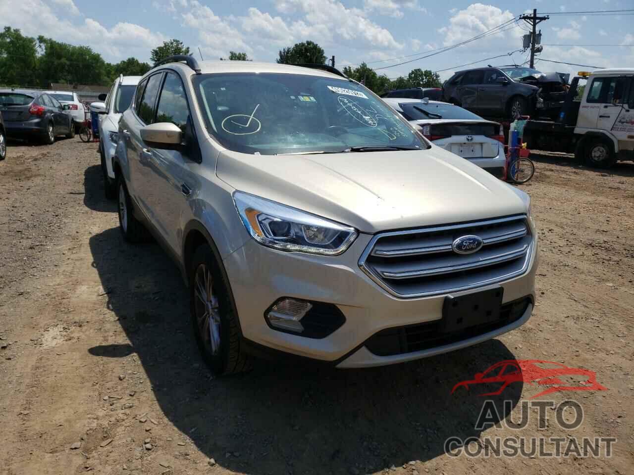 FORD ESCAPE 2018 - 1FMCU9HD5JUC43628
