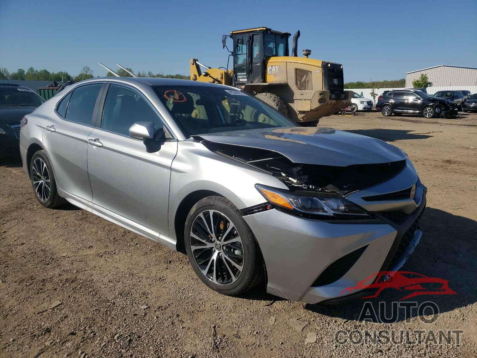 TOYOTA CAMRY 2020 - 4T1G11AKXLU971727