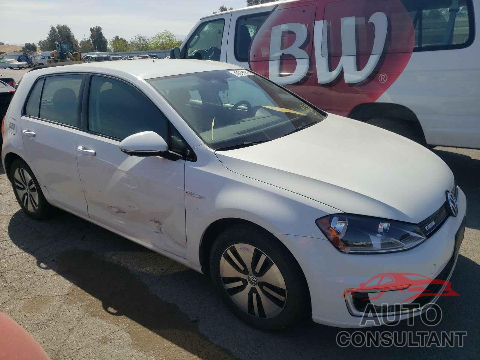 VOLKSWAGEN GOLF 2016 - WVWKP7AU9GW910686