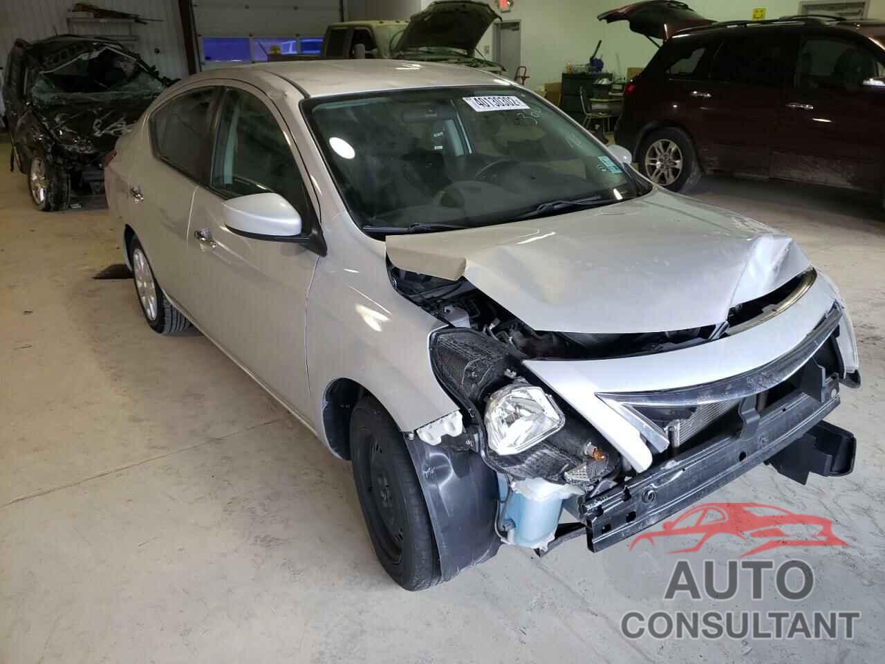 NISSAN VERSA 2017 - 3N1CN7AP8HK441577