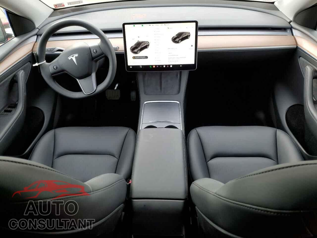 TESLA MODEL Y 2023 - 7SAYGAEE9PF919843