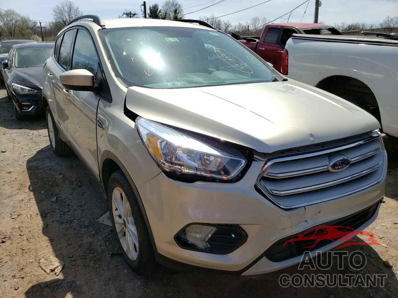 FORD ESCAPE 2018 - 1FMCU9GD7JUC32938