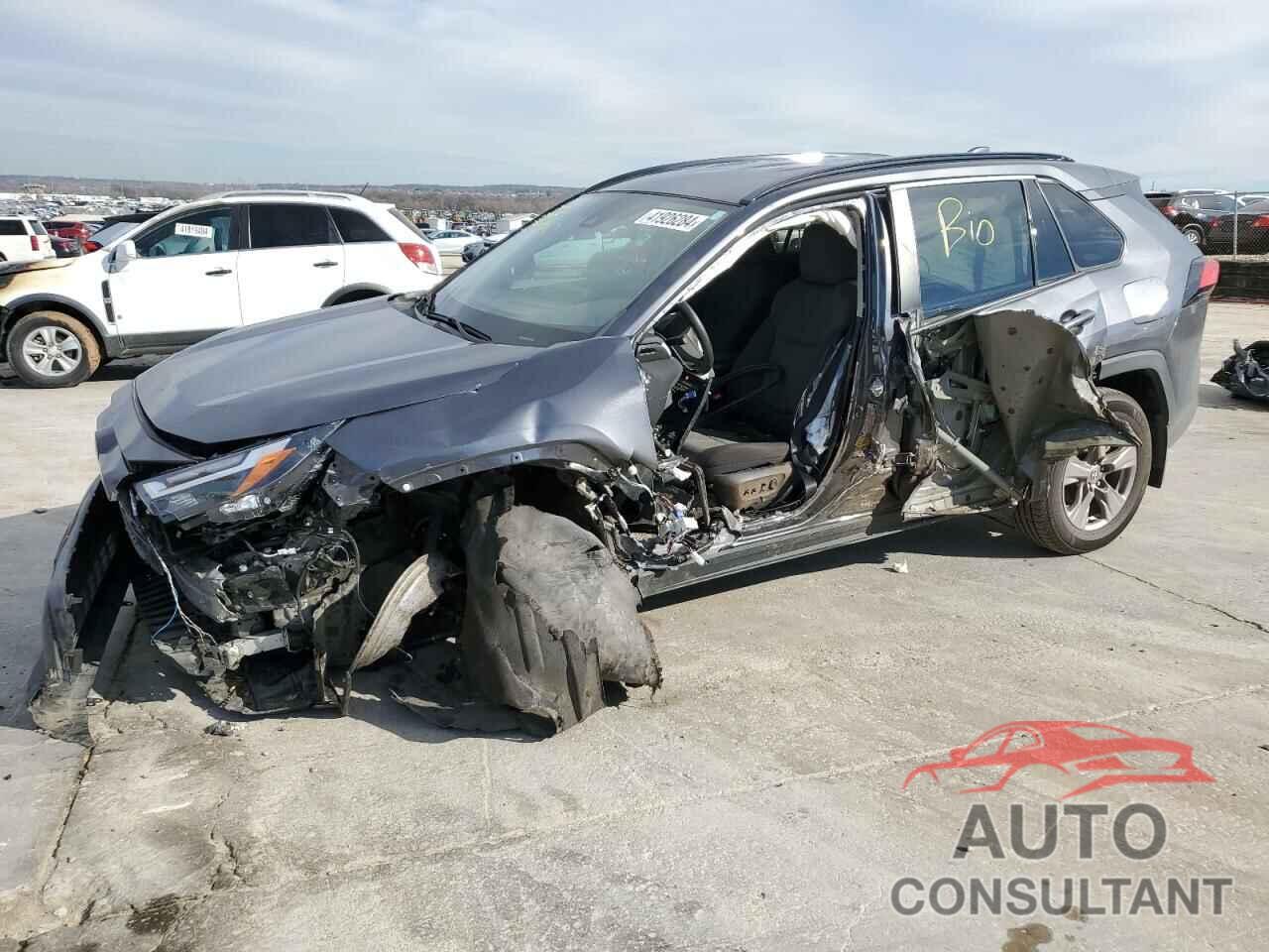 TOYOTA RAV4 2022 - 2T3W1RFV6NW220969