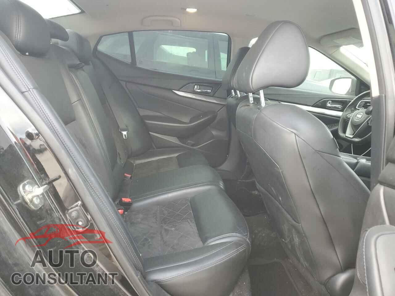 NISSAN MAXIMA 2017 - 1N4AA6AP3HC394366