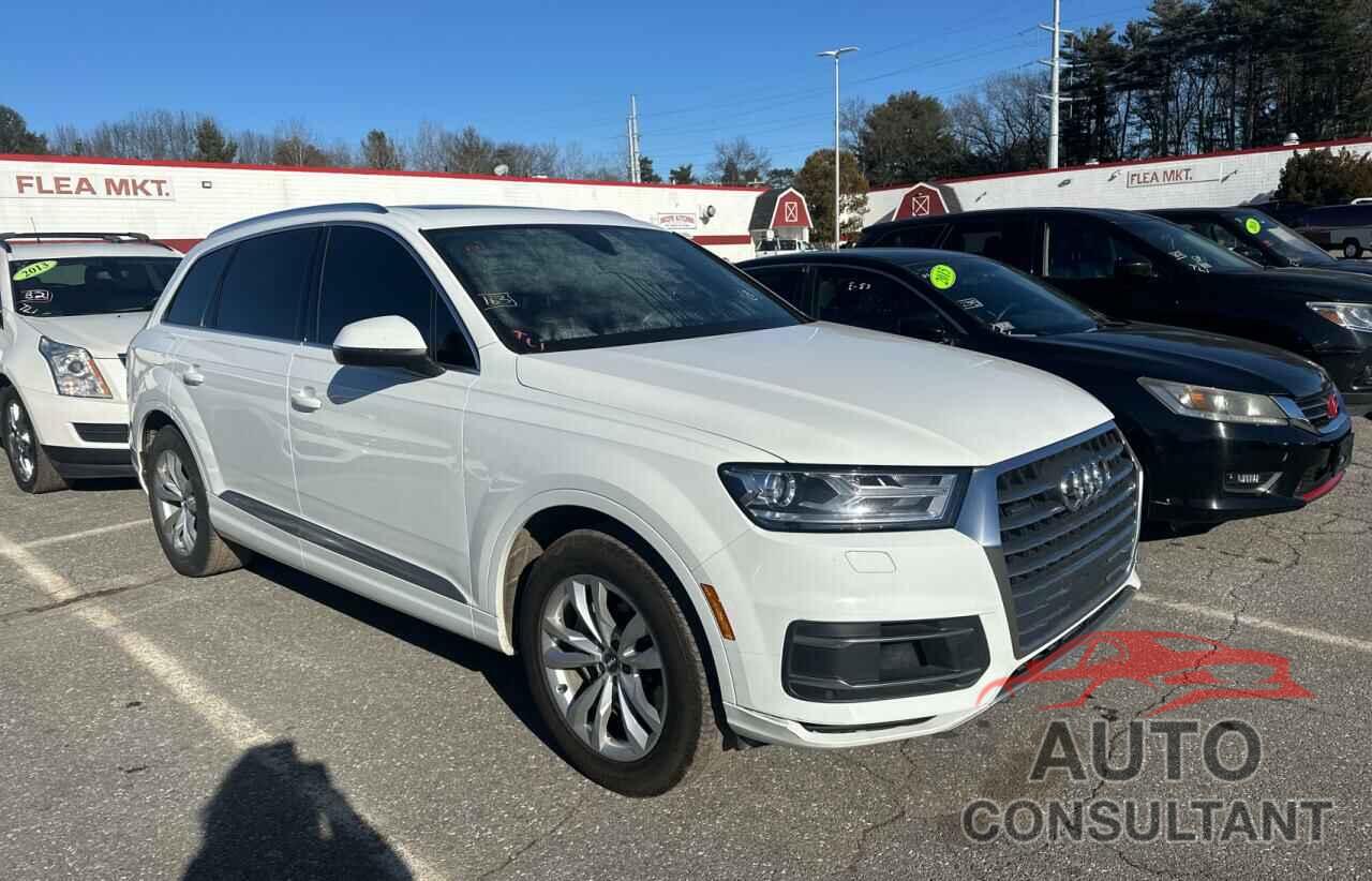 AUDI Q7 2017 - WA1LAAF73HD015529