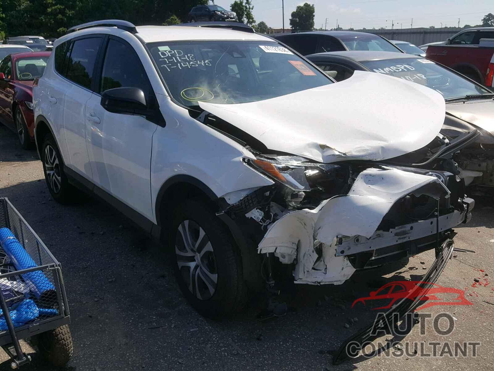 TOYOTA RAV4 LE 2017 - JTMZFREV5HJ718728