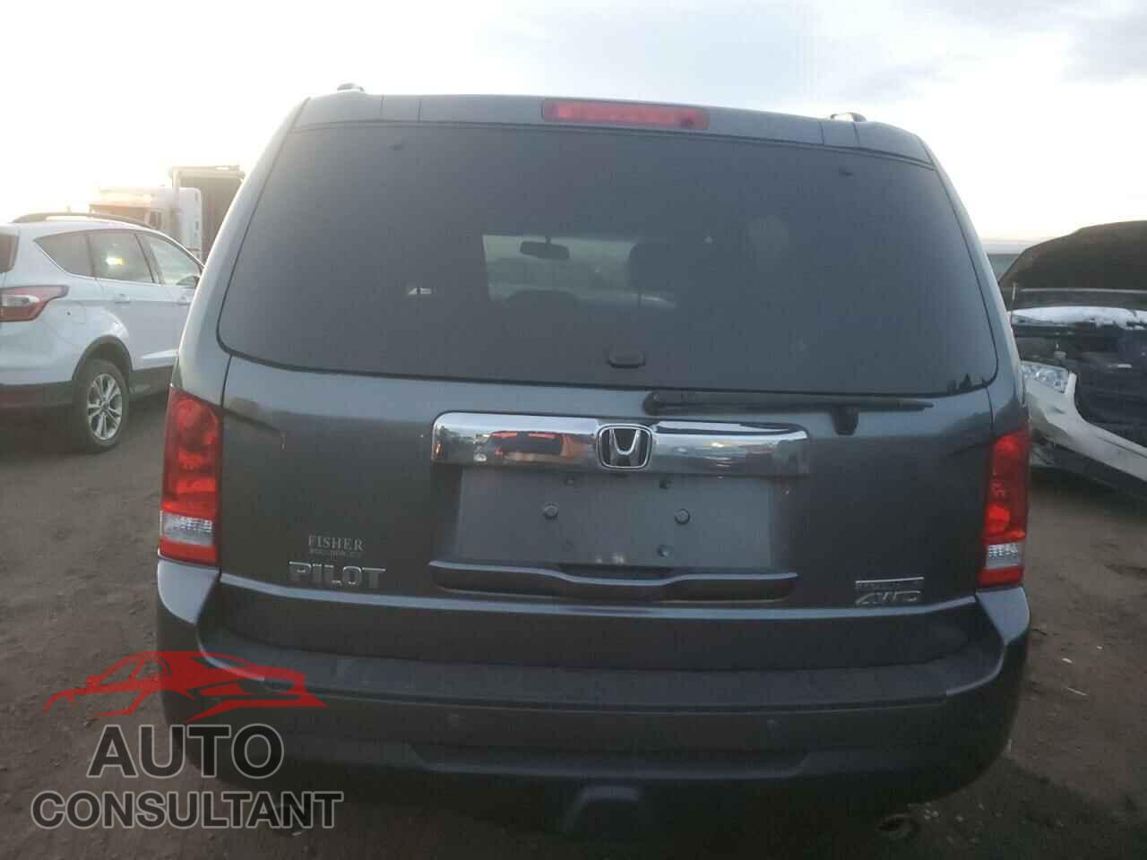 HONDA PILOT 2012 - 5FNYF4H90CB051290