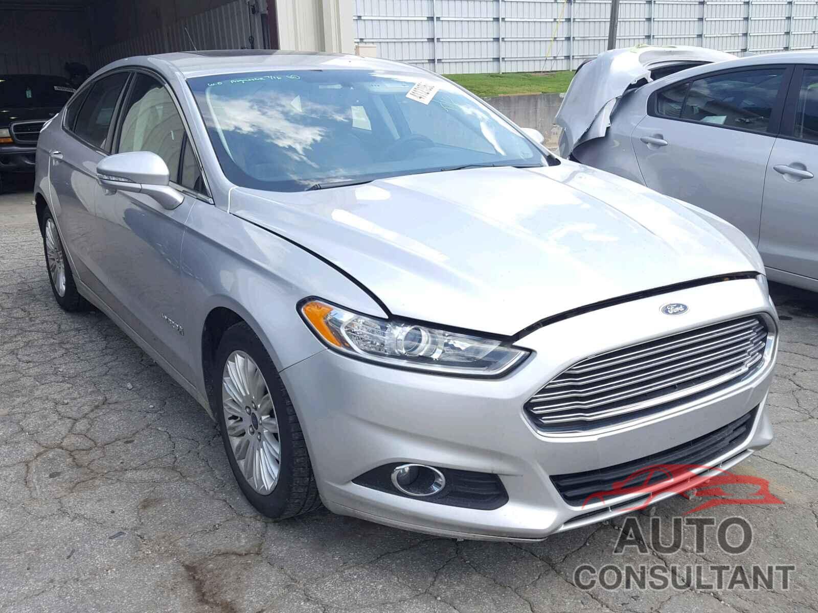 FORD FUSION 2016 - 3FA6P0LU4GR139701