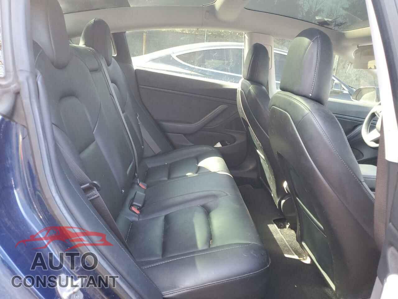 TESLA MODEL 3 2018 - 5YJ3E1EA2JF059964