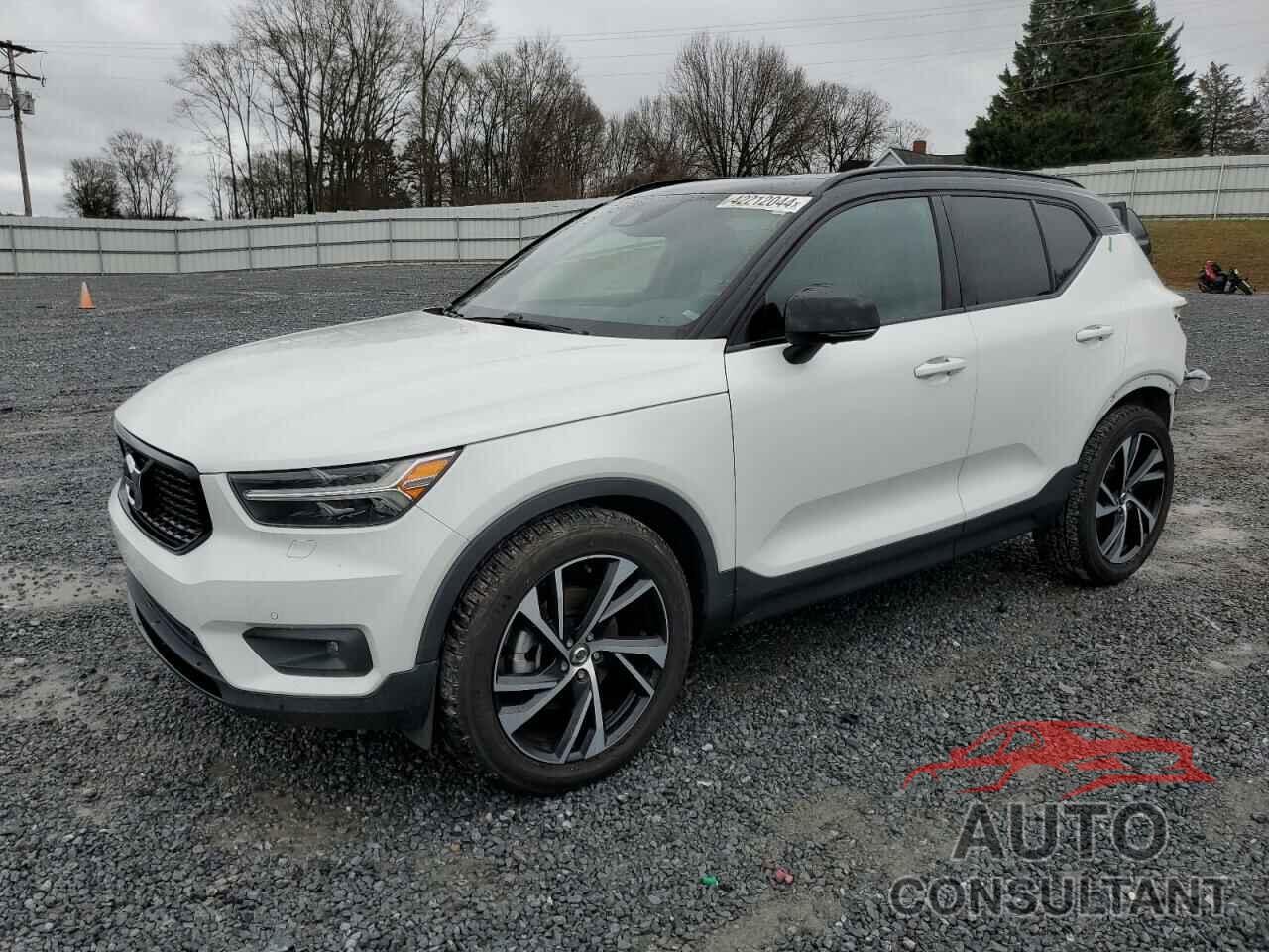 VOLVO XC40 2020 - YV4AC2HM2L2323955