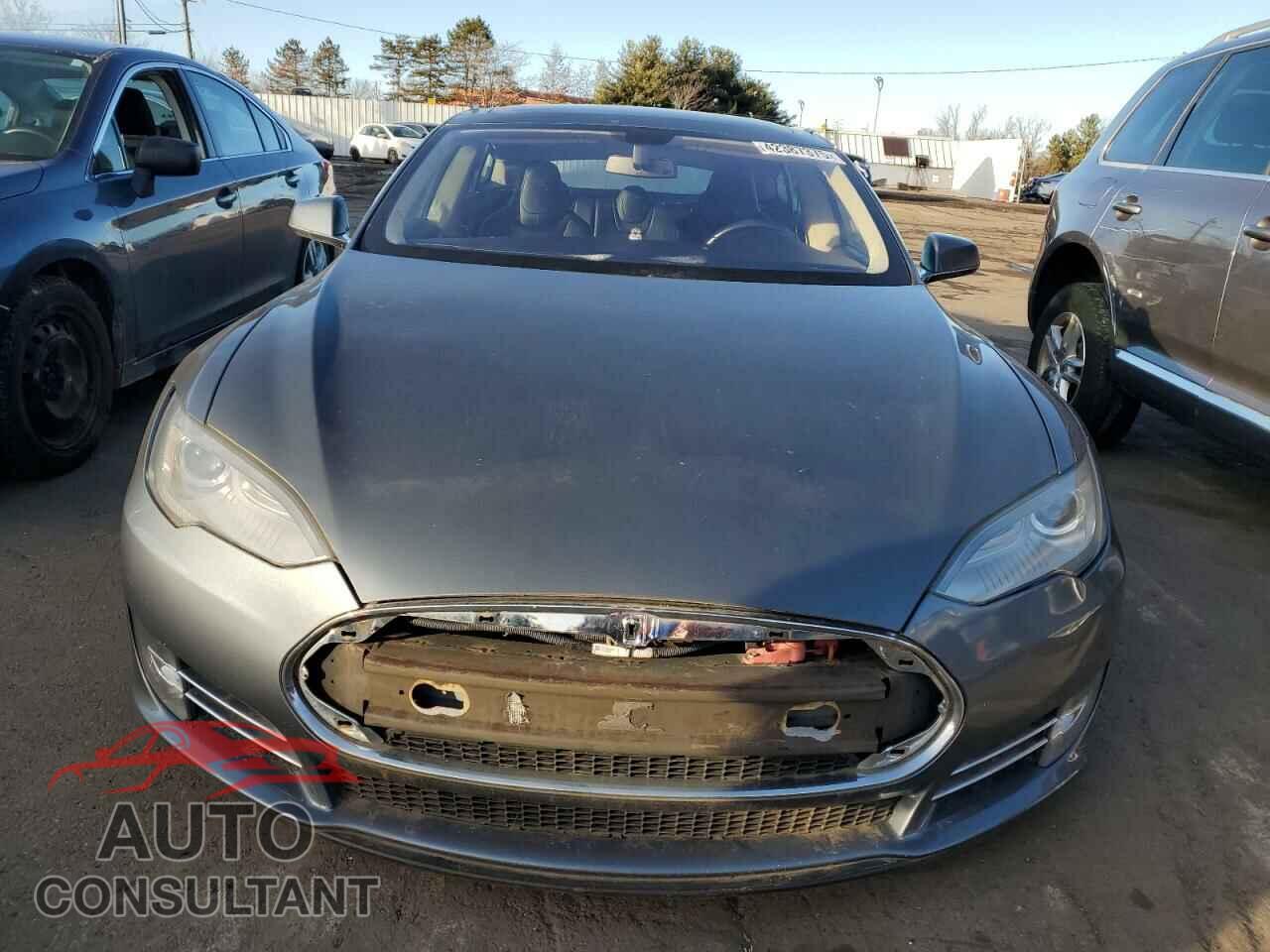 TESLA MODEL S 2013 - 5YJSA1CNXDFP03440