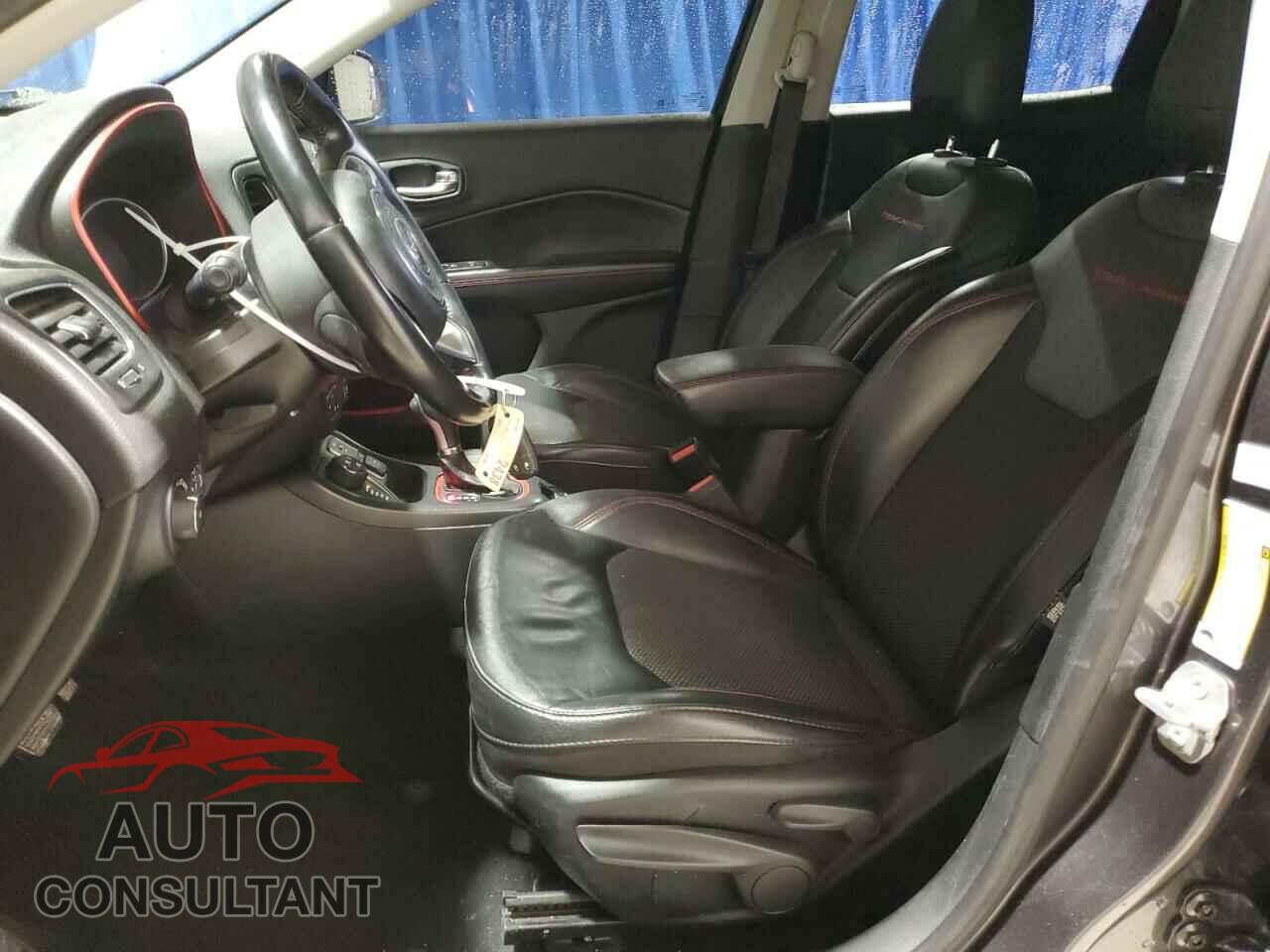 JEEP COMPASS 2020 - 3C4NJDDB9LT111689