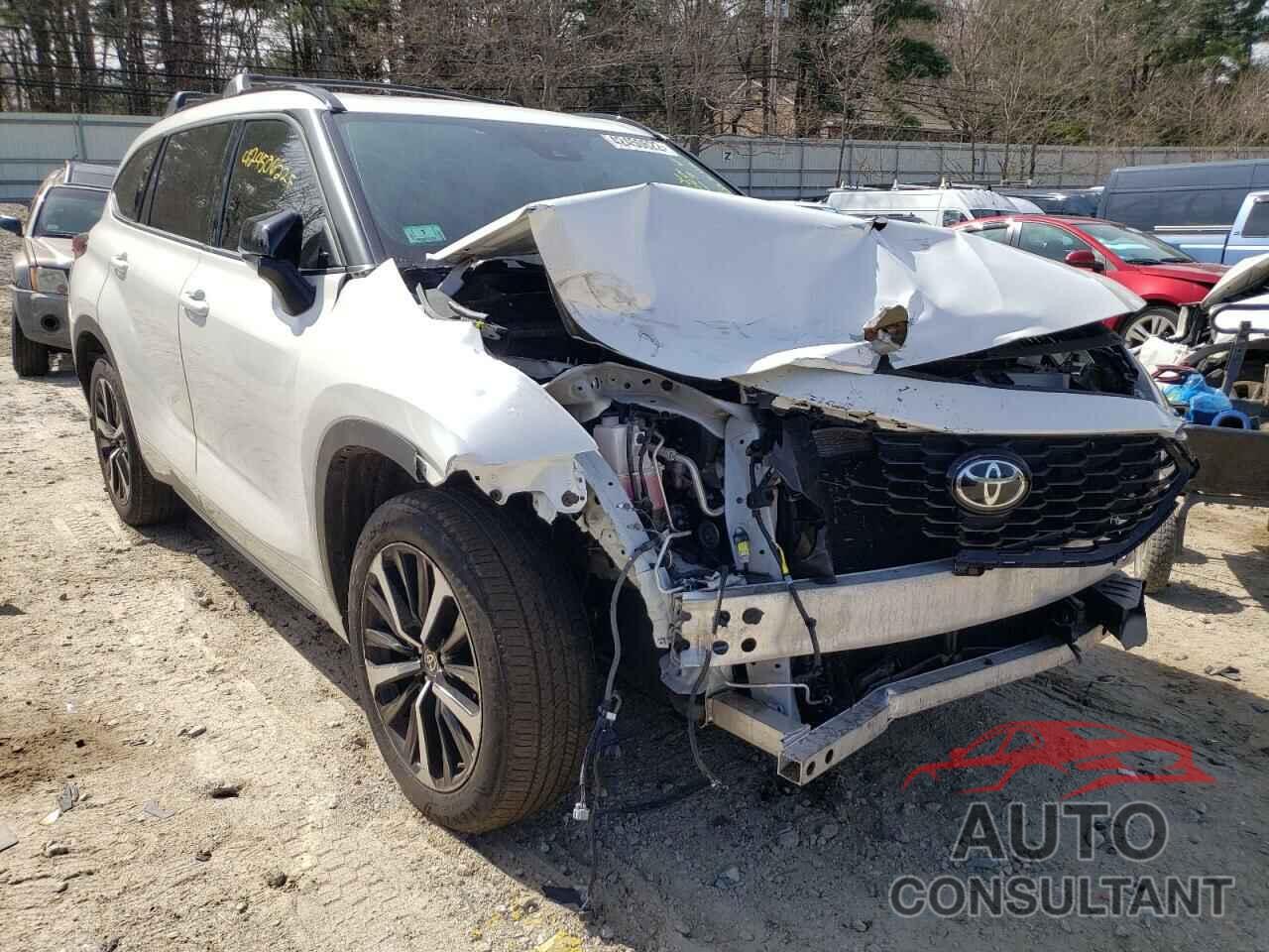 TOYOTA HIGHLANDER 2021 - 5TDJZRBH2MS071849