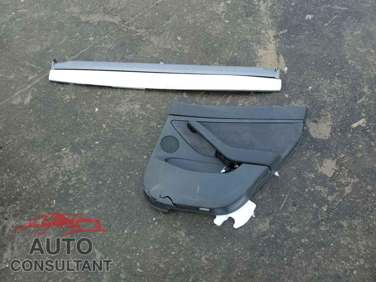 TESLA MODEL 3 2022 - 5YJ3E1EA4NF325880