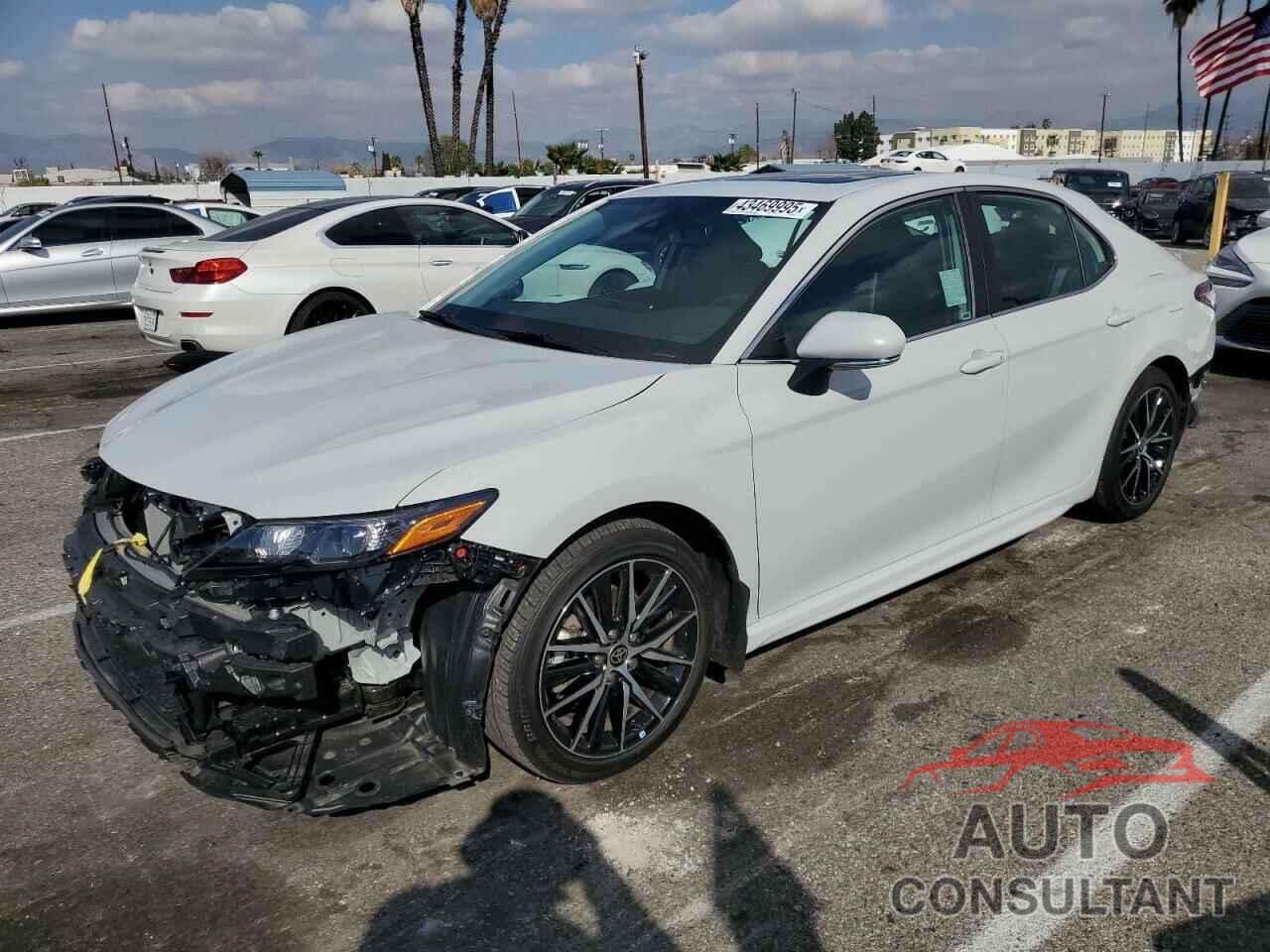 TOYOTA CAMRY 2023 - 4T1T11AK1PU083923