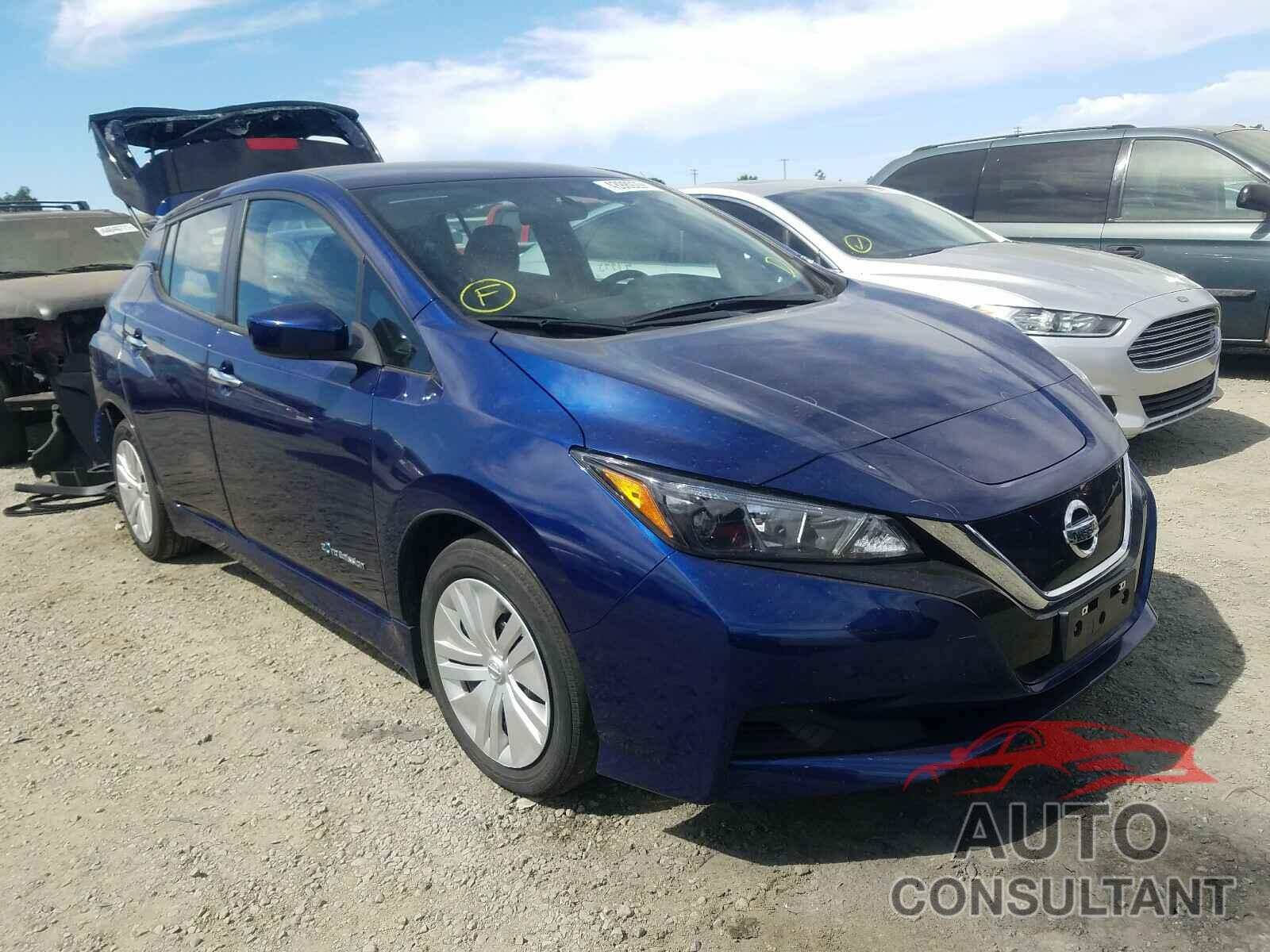 NISSAN LEAF 2018 - 1N4AZ1CP3JC301506