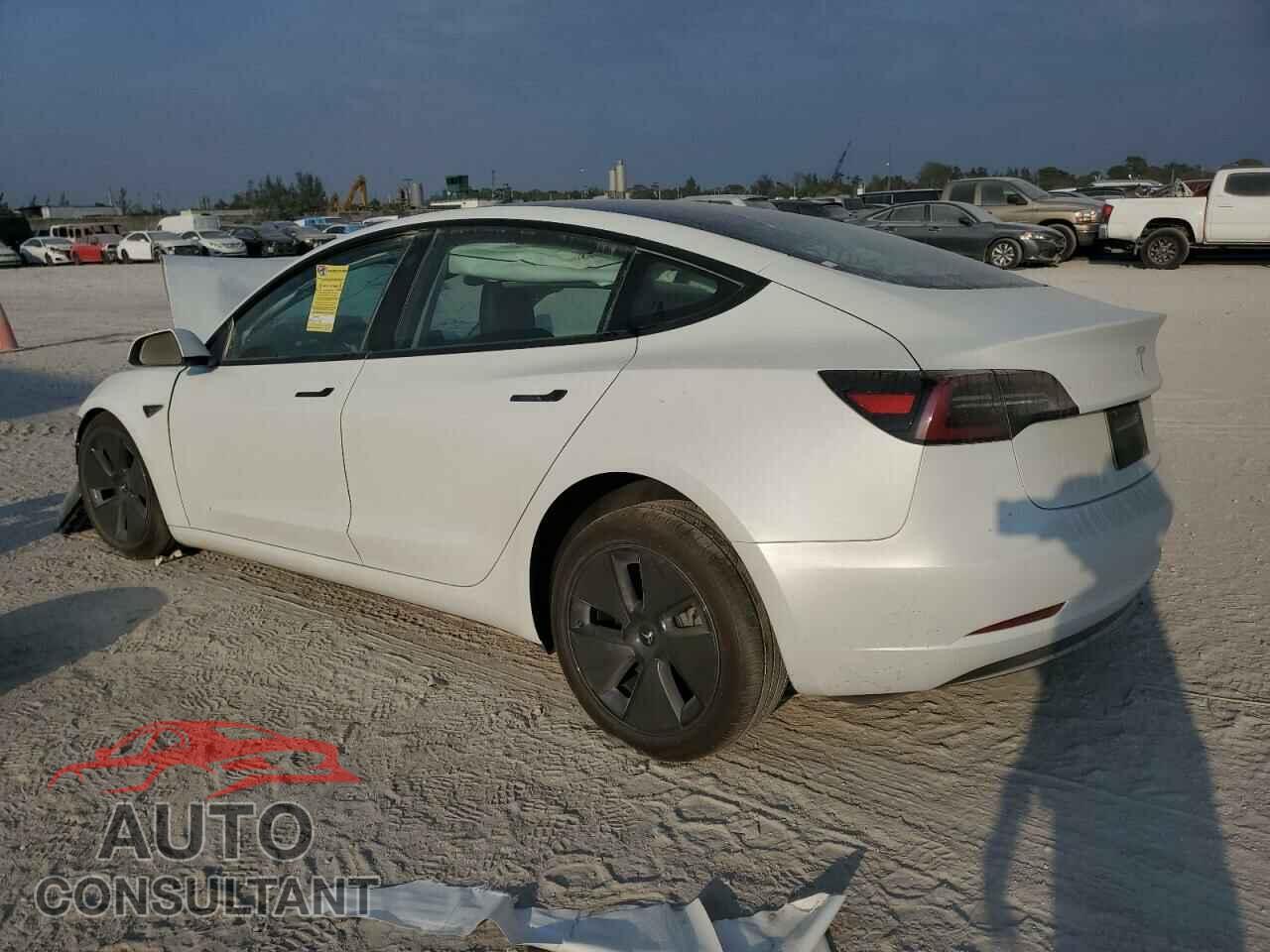 TESLA MODEL 3 2023 - 5YJ3E1EAXPF430197
