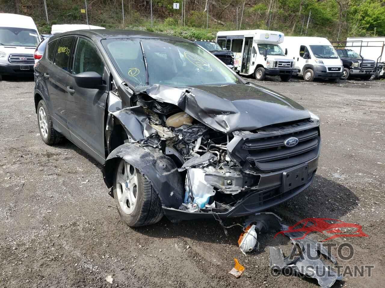 FORD ESCAPE 2017 - 1FMCU0F76HUB49258