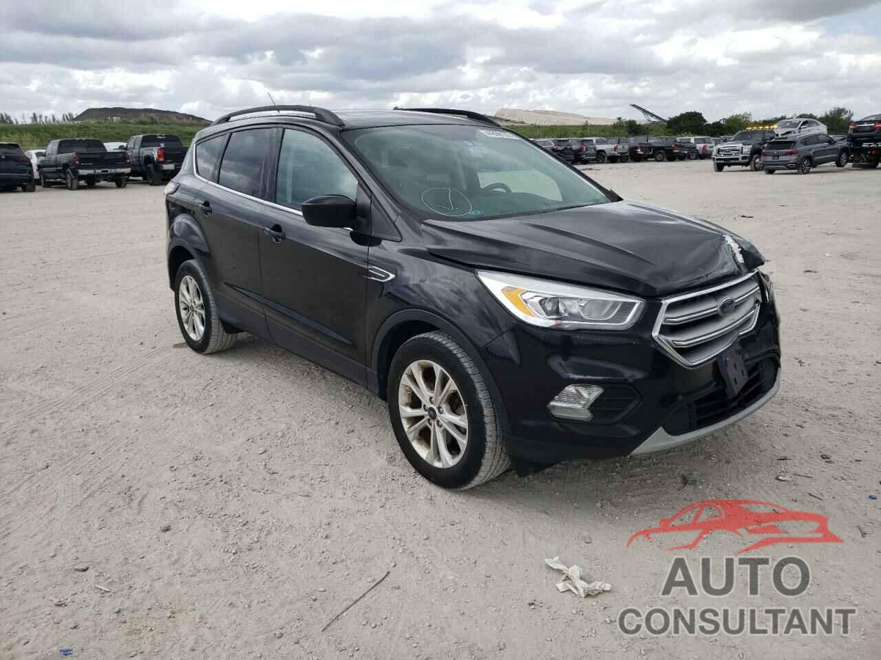 FORD ESCAPE 2017 - 1FMCU9GD1HUB94388