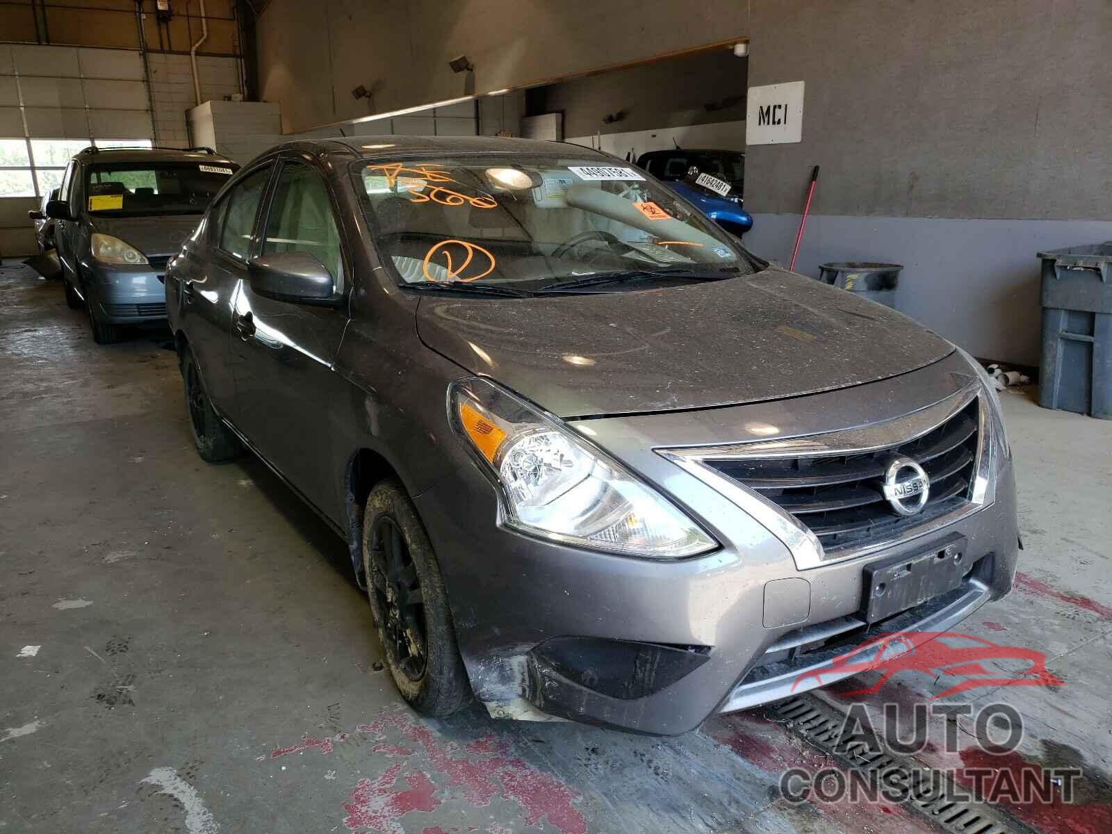 NISSAN VERSA 2019 - 3N1CN7AP6KL812107
