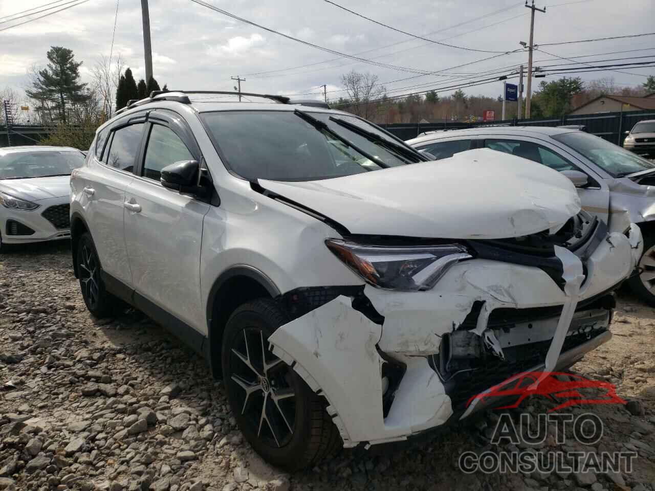 TOYOTA RAV4 2018 - JTMJFREV8JJ245684
