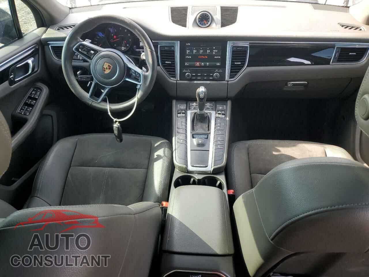 PORSCHE MACAN 2017 - WP1AA2A54HLB02188
