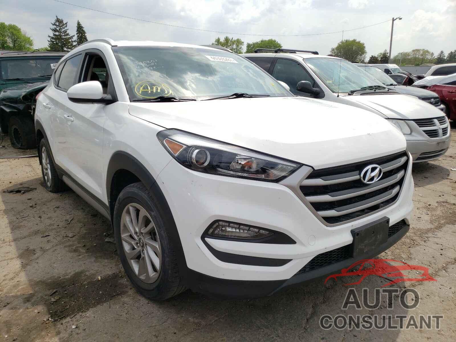 HYUNDAI TUCSON 2017 - KM8J33A44HU308125