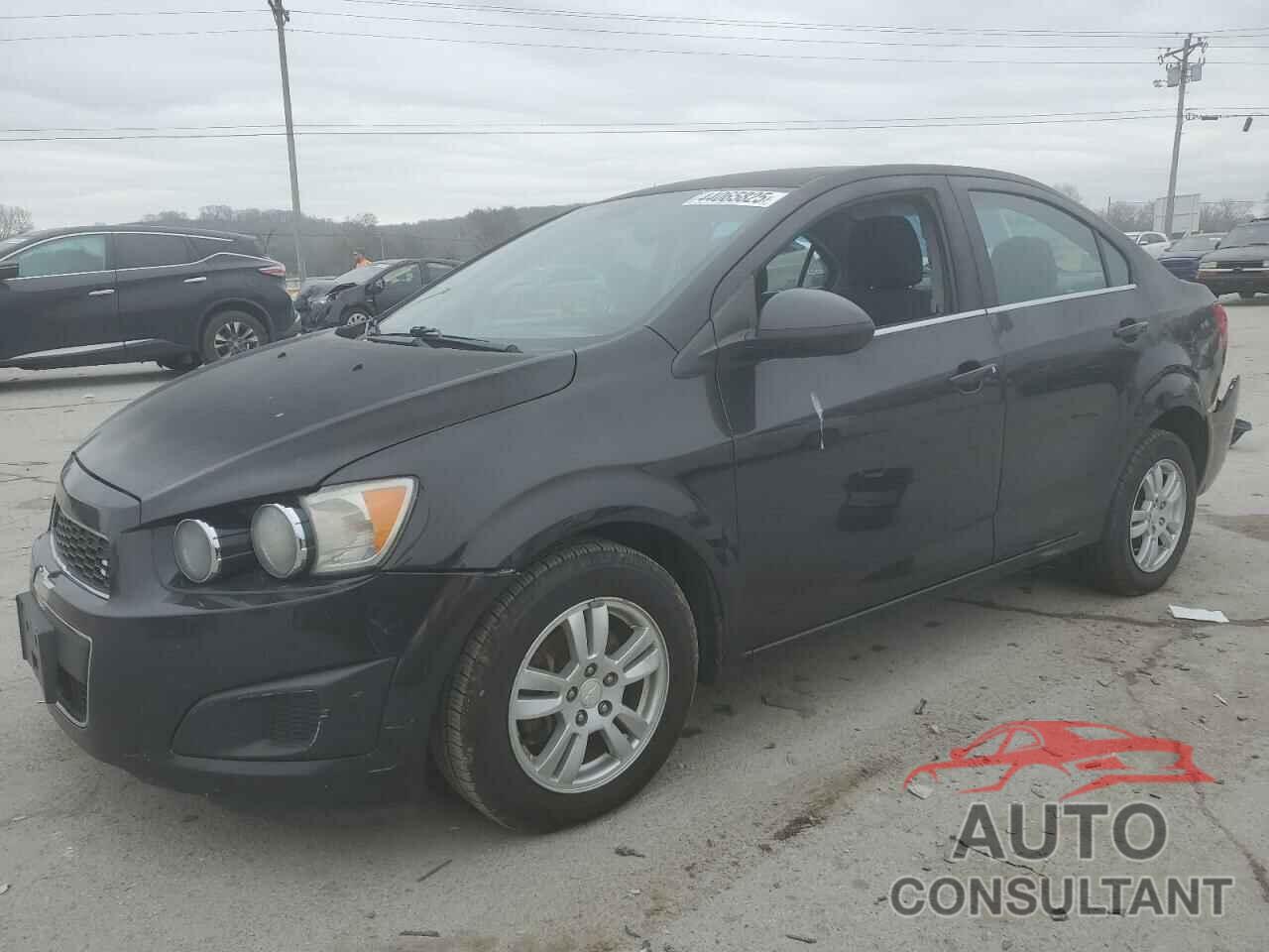 CHEVROLET SONIC 2013 - 1G1JD5SB8D4198144