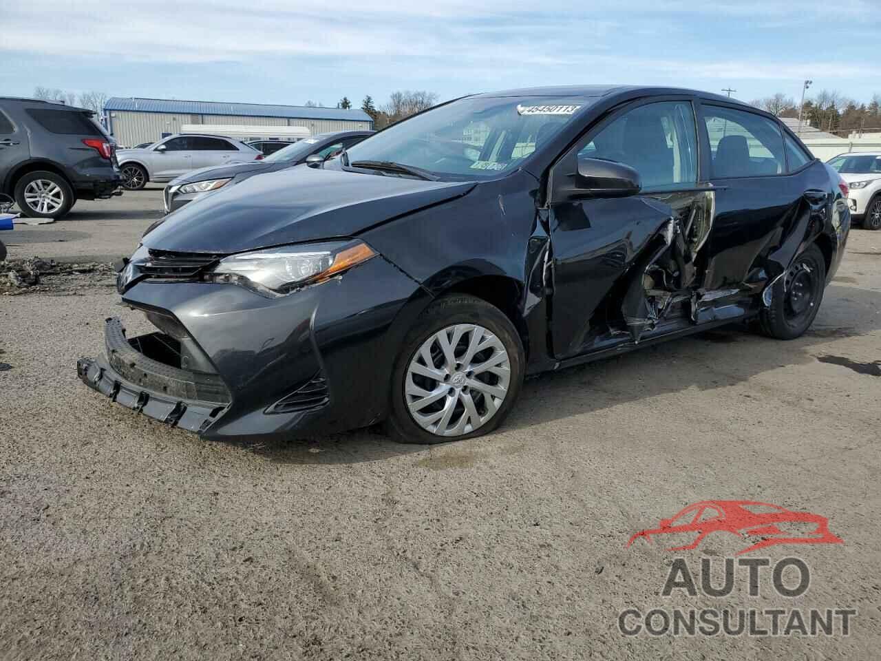 TOYOTA COROLLA 2018 - 5YFBURHEXJP820045