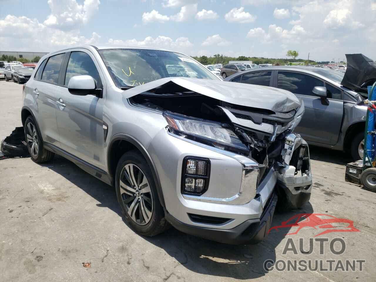 MITSUBISHI OUTLANDER 2021 - JA4APUAU5MU008581