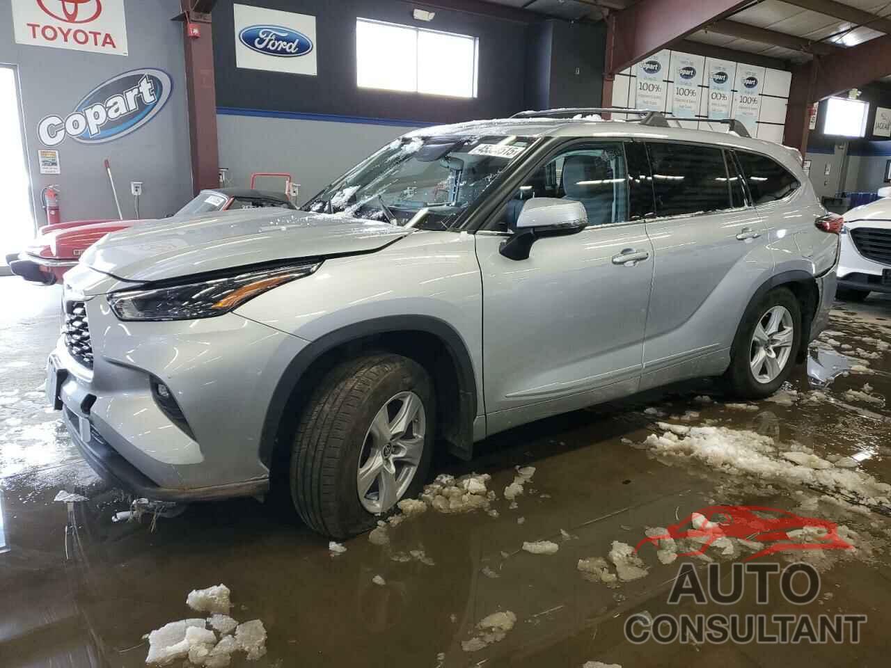TOYOTA HIGHLANDER 2022 - 5TDBZRBH4NS587555