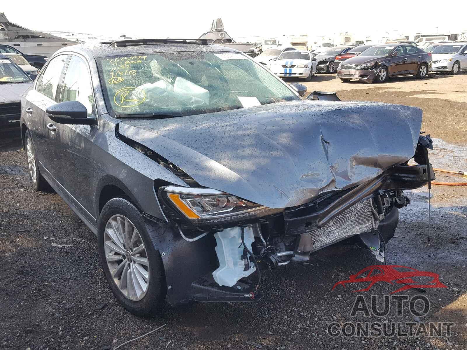VOLKSWAGEN PASSAT 2017 - 1VWBT7A30HC084474