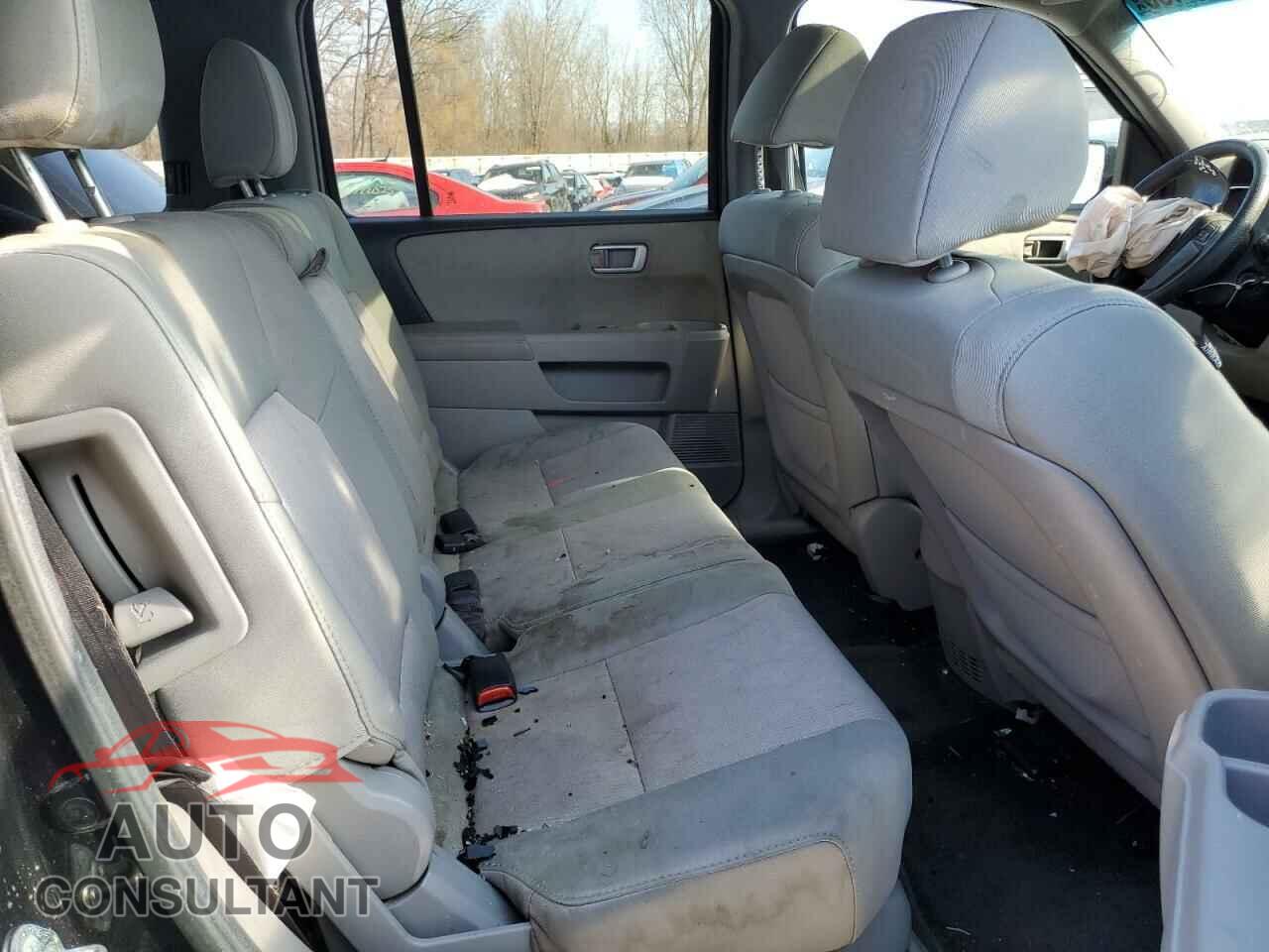 HONDA PILOT 2012 - 5FNYF4H47CB072433