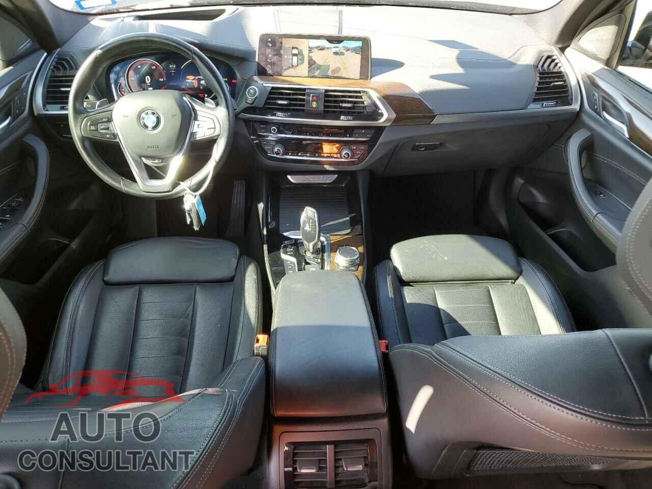 BMW X3 2018 - 5UXTR9C51JLD60667