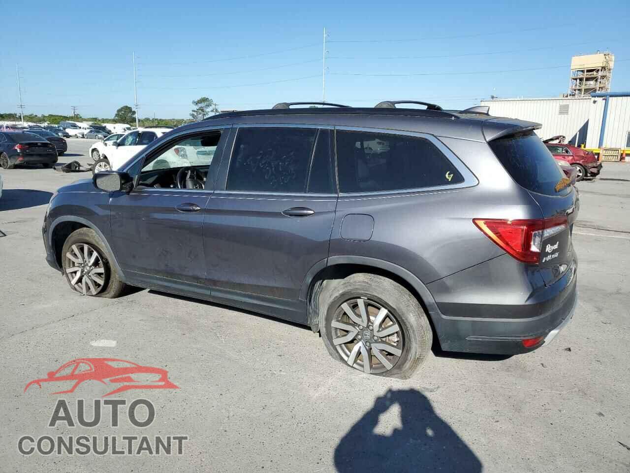 HONDA PILOT 2019 - 5FNYF6H50KB056769