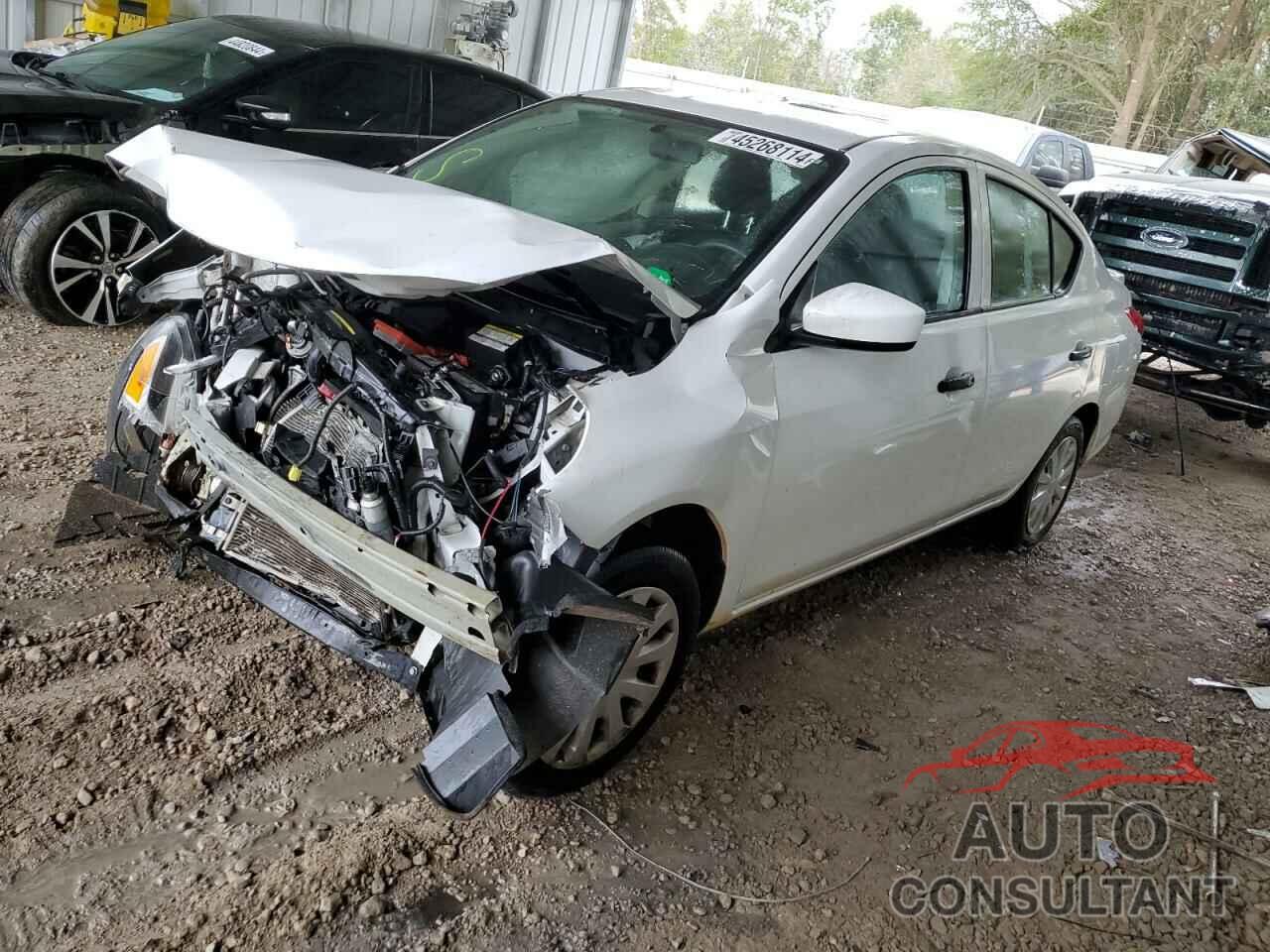 NISSAN VERSA 2018 - 3N1CN7AP5JL836137