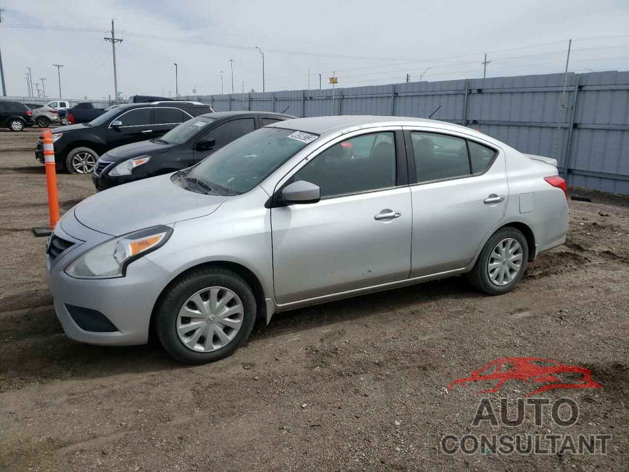 NISSAN VERSA 2018 - 3N1CN7AP3JL863322