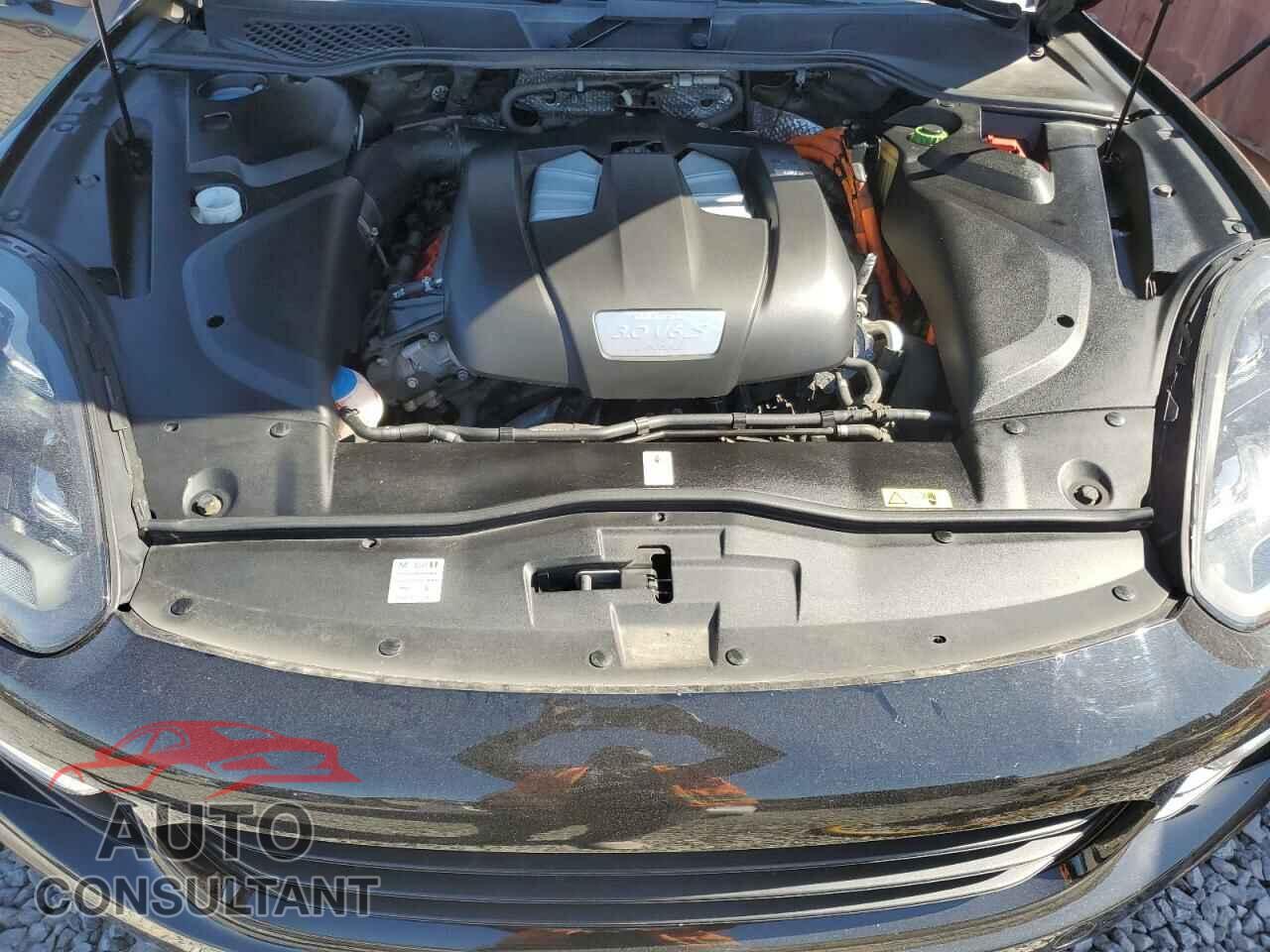 PORSCHE CAYENNE 2017 - WP1AE2A22HLA74465
