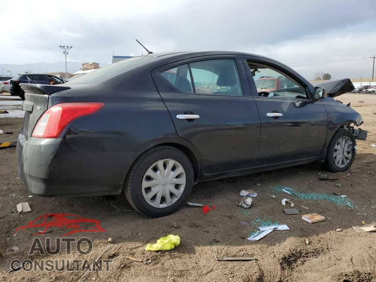 NISSAN VERSA 2019 - 3N1CN7AP7KL811516
