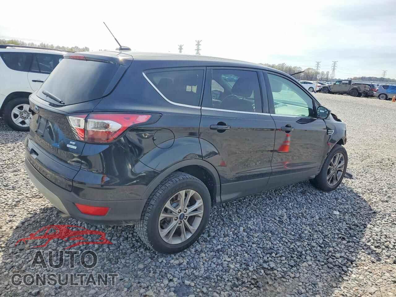 FORD ESCAPE 2017 - 1FMCU0G94HUB67547