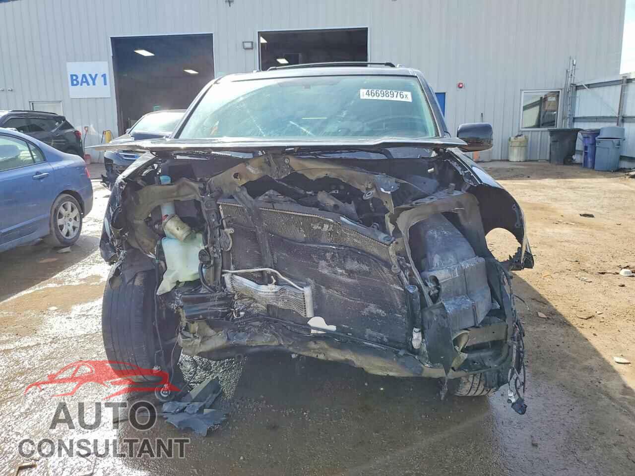 HONDA PILOT 2015 - 5FNYF4H94FB009497