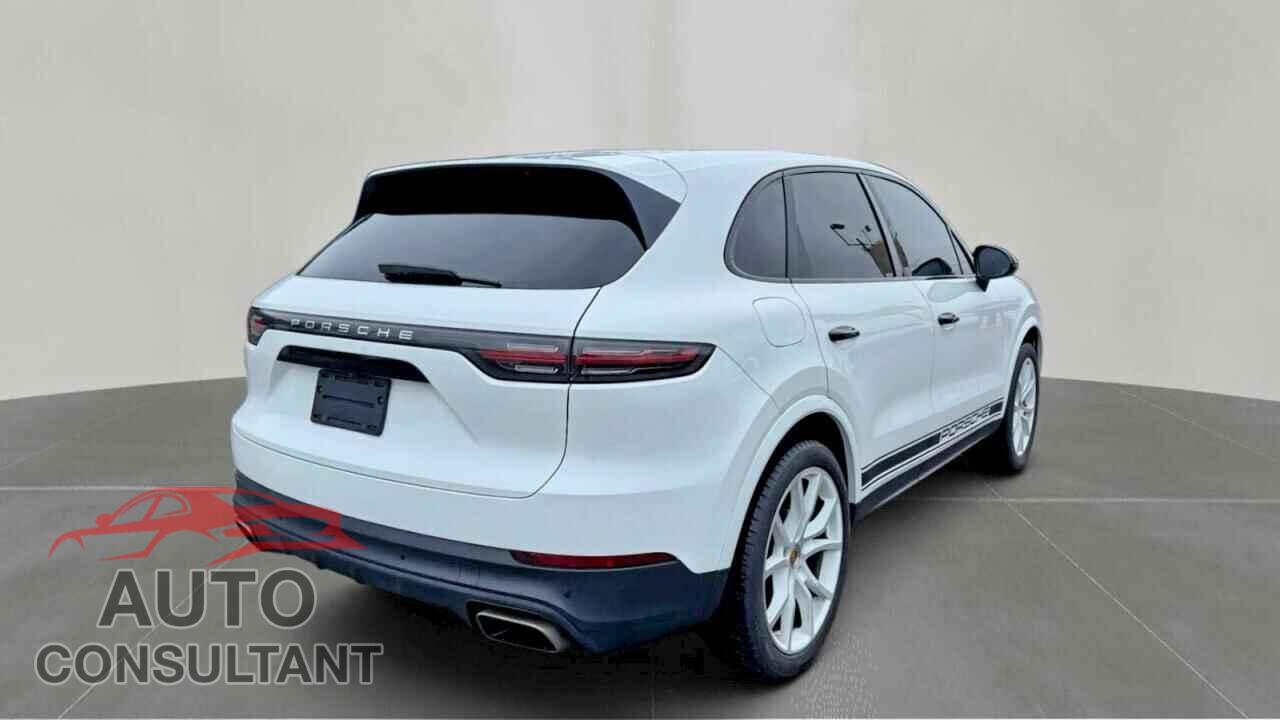 PORSCHE CAYENNE 2019 - WP1AA2AY6KDA03660