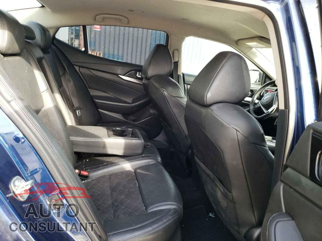 NISSAN MAXIMA 2017 - 1N4AA6AP6HC436660