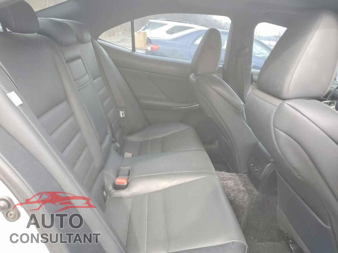 LEXUS IS 2014 - JTHBF1D20E5041536